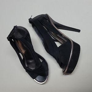 Bakers platform heels size 9